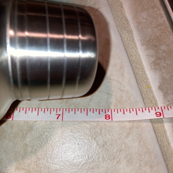 Brand New Stainless Steel Cocktail Shaker - Picture 6 of 6